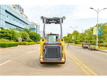 Minicargadora XCMG XC7-SR07 compact steer skid wheel loader for sale: foto 2
