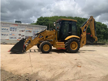 Retroexcavadora CATERPILLAR 420F2