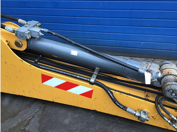 Cilindro hidráulico LIEBHERR