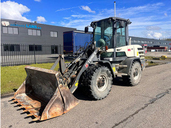 Cargadora de ruedas TEREX