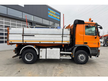 Camión volquete Mercedes-Benz Actros 1841 4x4 mit Schneeplfug: foto 4