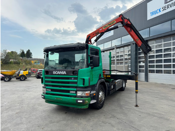 Camión grúa SCANIA