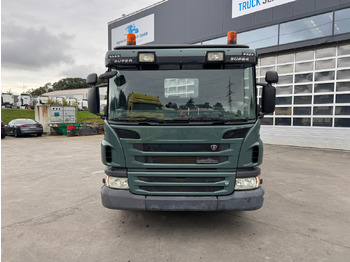 Camión portacontenedor de cadenas SCANIA P320 4x2 Trösch: foto 2