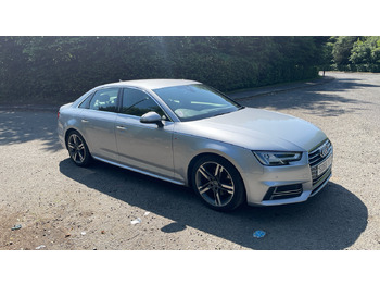 Sedan AUDI