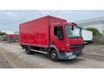 Camión caja cerrada DAF LF 45 140