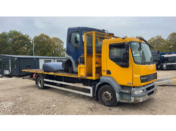 Camión caja abierta DAF LF 55 220
