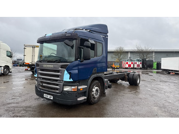 Camión chasis SCANIA P 230: foto 2 Camión chasis SCANIA P 230: foto 2