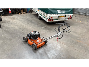 Cortacésped STIHL RM4 RTP: foto 3