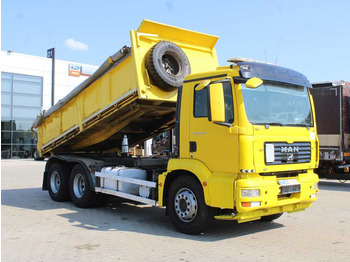 Leasing de  MAN TGM 26.280, EURO 4, THREE SIDED, 6X4, INDEPENDENT AIR CONDITIONING MAN TGM 26.280, EURO 4, THREE SIDED, 6X4, INDEPENDENT AIR CONDITIONING: foto 3