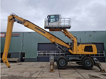 Manipulador de materiales LIEBHERR