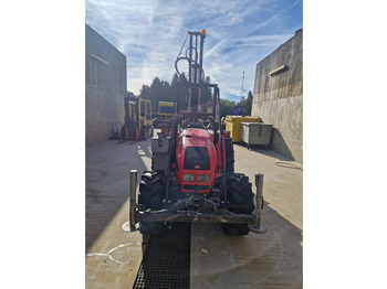 Perforadora Onbekend Valpadana 1550 4x4 drilling tractor: foto 4 Perforadora Onbekend Valpadana 1550 4x4 drilling tractor: foto 4