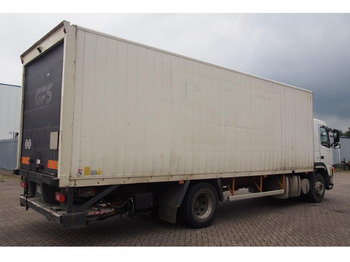 Camión caja cerrada Volvo FM9.260: foto 4
