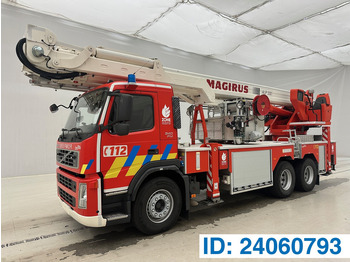 Camión de bomberos VOLVO FM 340