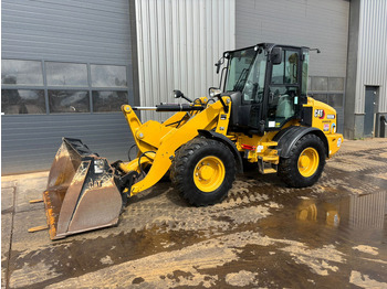 Cargadora de ruedas Caterpillar 908M: foto 2