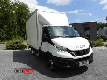 Furgoneta caja cerrada IVECO Daily 35s14