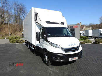 Furgoneta caja cerrada IVECO Daily 70c18