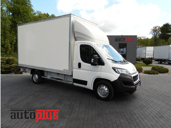 Furgoneta caja cerrada PEUGEOT Boxer