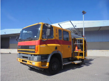 Camión de bomberos DAF 75 270