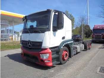 Camión portavehículos MERCEDES-BENZ Actros