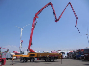 Camión bomba de hormigón SANY