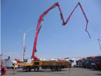 Camión bomba de hormigón SANY