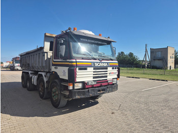 Camión volquete Scania 113: foto 2