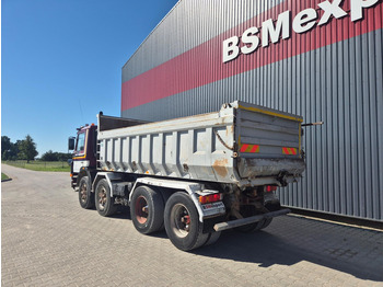 Camión volquete Scania 113: foto 3