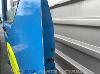 Puerta y piezas para Camión Renault: foto 5 Puerta y piezas para Camión Renault: foto 5
