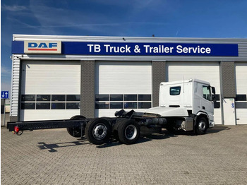 Leasing de DAF XD 450 FAN CHASSIS SLEEPER CAB PTO STEERING LIFTAXLE 480WB - NEW DAF XD 450 FAN CHASSIS SLEEPER CAB PTO STEERING LIFTAXLE 480WB - NEW: foto 3