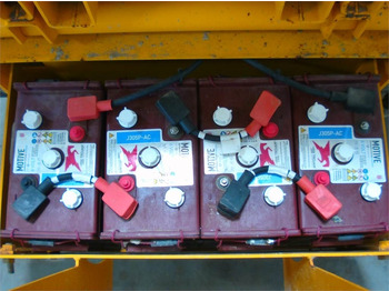 Plataforma de tijeras Haulotte Compact 12: foto 5 Plataforma de tijeras Haulotte Compact 12: foto 5