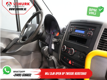 Minibús, Furgoneta de pasajeros Volkswagen Crafter 35 2.5 TDI L2H2 MARGE EXPORT ONLY NL Auto/ APK 7-2026/ 5 Zyl./ Combi/ 9 Persoons/ Kombi/ 9P/ Sidebars/ Airco/ Rolstoellift: foto 3 Minibús, Furgoneta de pasajeros Volkswagen Crafter 35 2.5 TDI L2H2 MARGE EXPORT ONLY NL Auto/ APK 7-2026/ 5 Zyl./ Combi/ 9 Persoons/ Kombi/ 9P/ Sidebars/ Airco/ Rolstoellift: foto 3