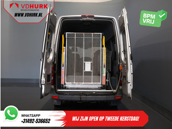 Minibús, Furgoneta de pasajeros Volkswagen Crafter 35 2.5 TDI L2H2 MARGE EXPORT ONLY NL Auto/ APK 7-2026/ 5 Zyl./ Combi/ 9 Persoons/ Kombi/ 9P/ Sidebars/ Airco/ Rolstoellift: foto 5 Minibús, Furgoneta de pasajeros Volkswagen Crafter 35 2.5 TDI L2H2 MARGE EXPORT ONLY NL Auto/ APK 7-2026/ 5 Zyl./ Combi/ 9 Persoons/ Kombi/ 9P/ Sidebars/ Airco/ Rolstoellift: foto 5