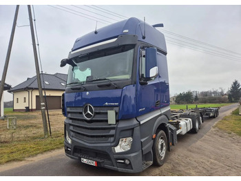 Camión chasis MERCEDES-BENZ Actros 2542