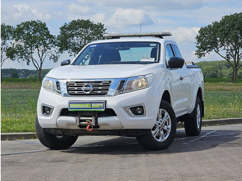 Pick-up NISSAN Navara