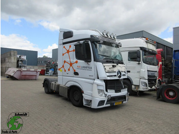 Cabeza tractora MERCEDES-BENZ Actros 1942