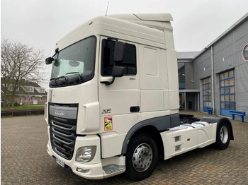 Cabeza tractora DAF XF 106 460