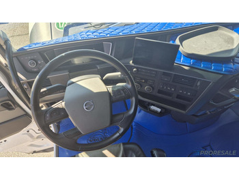 Leasing de  VOLVO FH 460 GLOBE XL EURO 6 TURBOCOMPOUND VOLVO FH 460 GLOBE XL EURO 6 TURBOCOMPOUND: foto 4 Leasing de  VOLVO FH 460 GLOBE XL EURO 6 TURBOCOMPOUND VOLVO FH 460 GLOBE XL EURO 6 TURBOCOMPOUND: foto 4