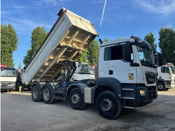 Camión volquete MAN TGS 32.420