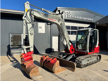 Miniexcavadora TAKEUCHI