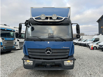 Camión caja cerrada Mercedes-Benz Atego 1524 4x2 / TULOSSA / Katsastettu 11.2025 asti: foto 2