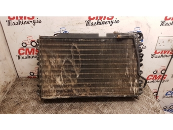 Condensador NEW HOLLAND