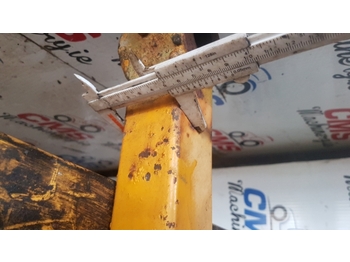 Recambio para Retroexcavadora Massey Ferguson 50d Front Loader Linkage Arms: foto 4