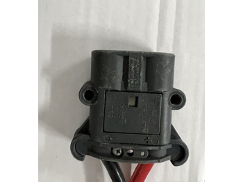 Acumulador para Equipo de manutención Hoppecke unknown | Trak mini 24V30A 230v Year unknown  80A Rema battery connecto Trak mini 24V30A 230v Year unknown  80A Rema battery connector: foto 3