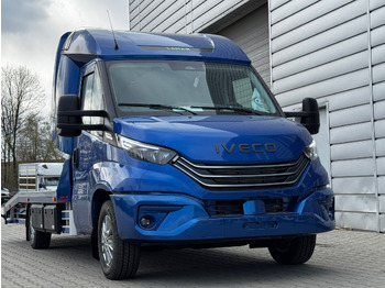 Furgoneta IVECO Daily 35s18