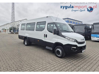 Minibús IVECO Daily