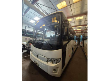 Autobús suburbano TEMSA
