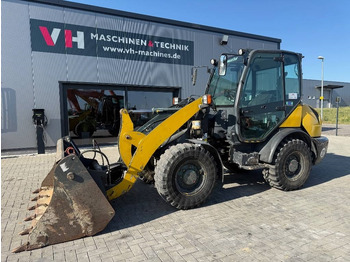 Cargadora de ruedas KOMATSU WA70