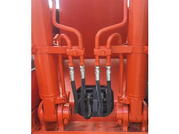 Excavadora de cadenas 12 Ton Tracked Excavator Low Working Hours Hitachi Zx120 Hydraulic Excavator With Isuzu Engine In Shanghai: foto 5