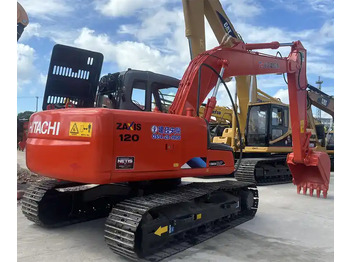 Excavadora de cadenas 12 Ton Tracked Excavator Low Working Hours Hitachi Zx120 Hydraulic Excavator With Isuzu Engine In Shanghai: foto 2