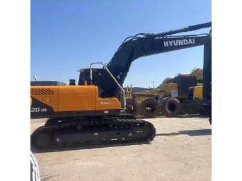 Excavadora HYUNDAI